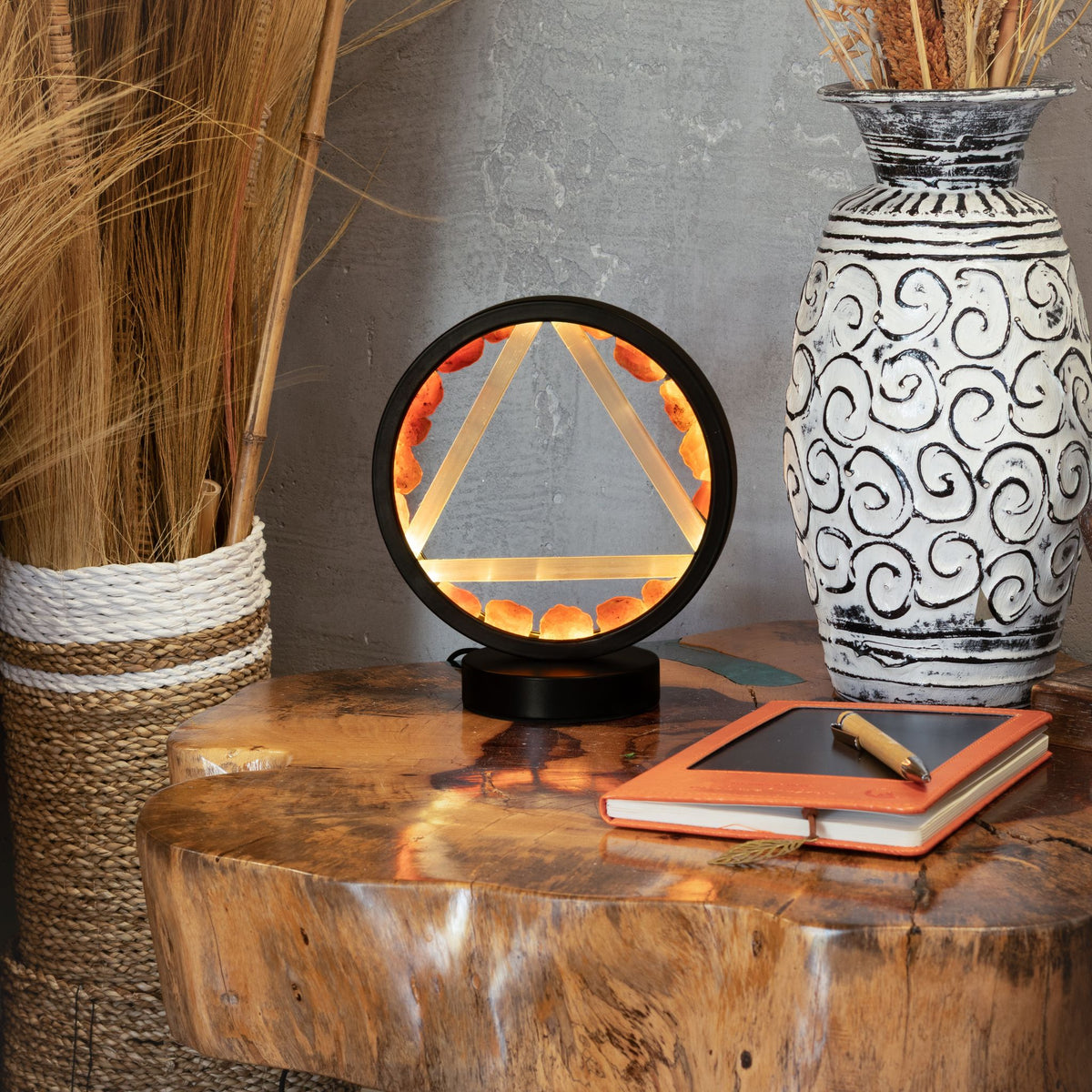 Dekorative Lampe Halo – Karneol und Selenit · Feuer