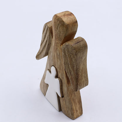 Engel aus Mangoholz in Weiß emailliert – 15 cm