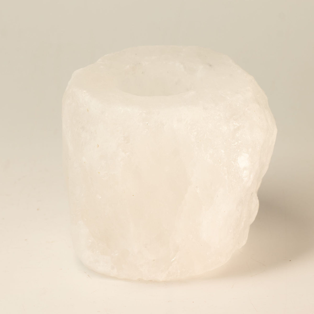 Weißer Salzkerzenhalter, 600–800 g.