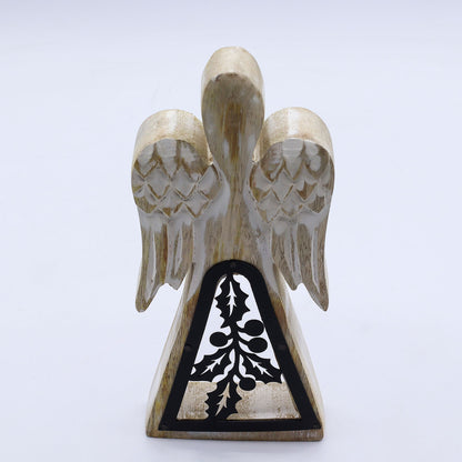 Engel aus Mangoholz – Weiß gewaschen mit Metalldekor – 18 cm